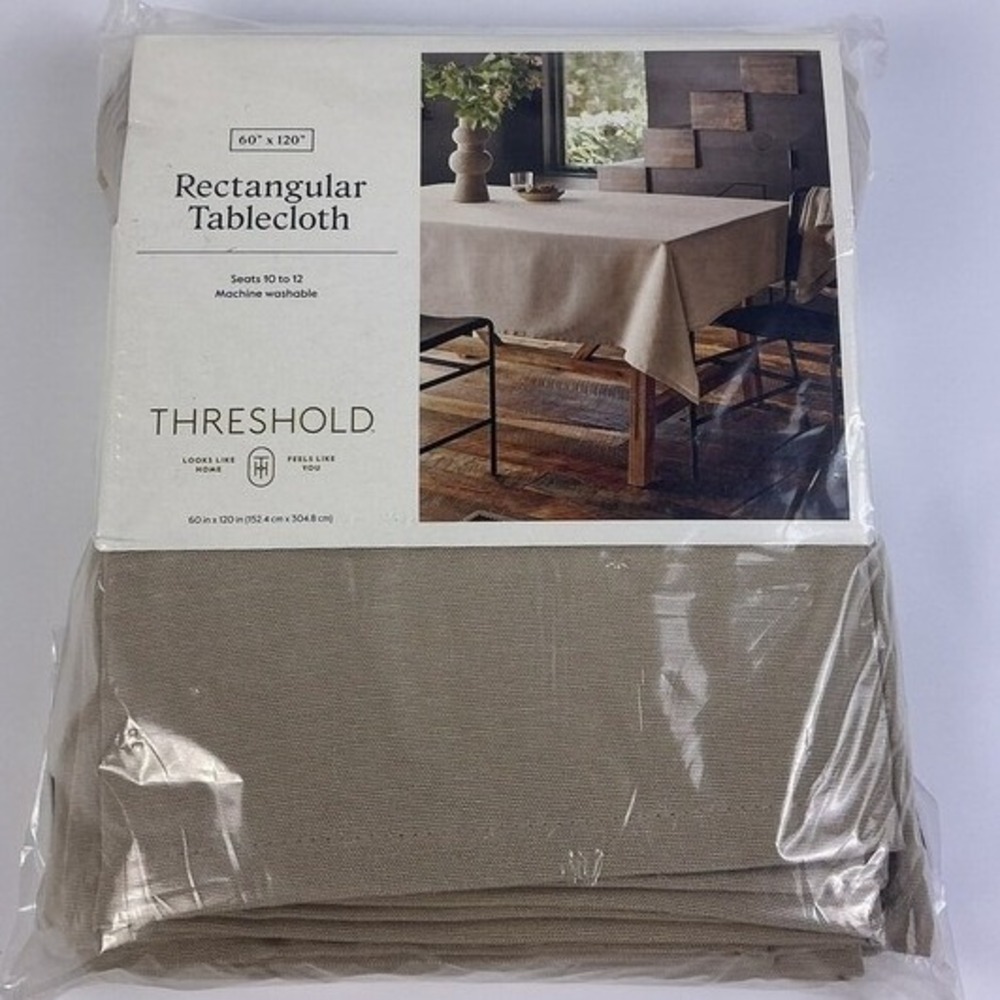 Threshold Rectangular Tablecloth 60 x 120 Seats 1012 Machine Washable